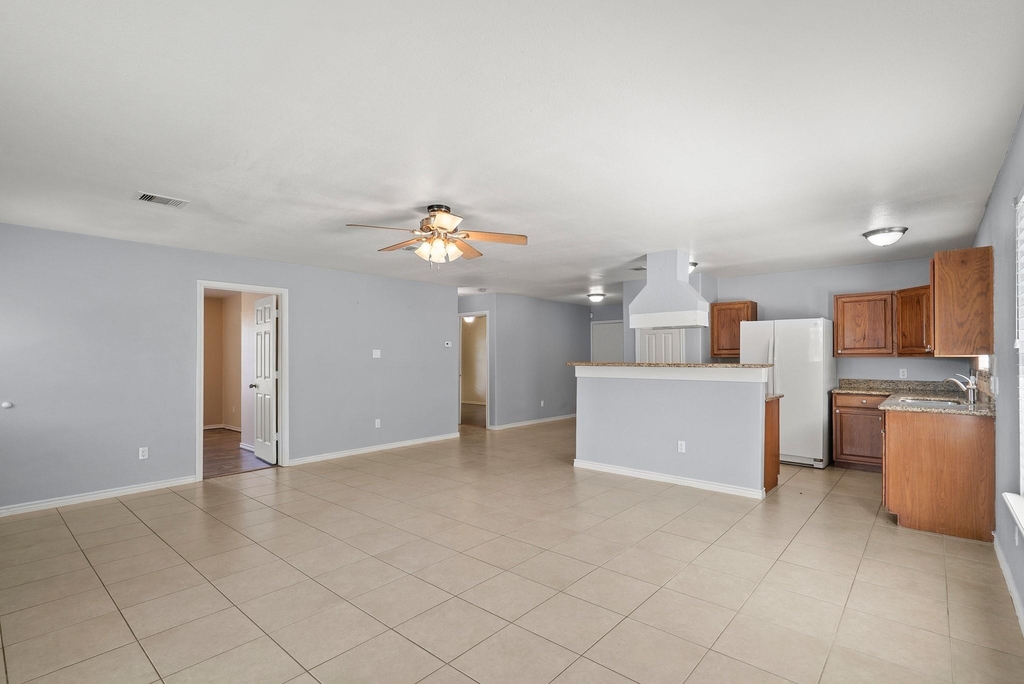 1631 Quail Run - Photo 9
