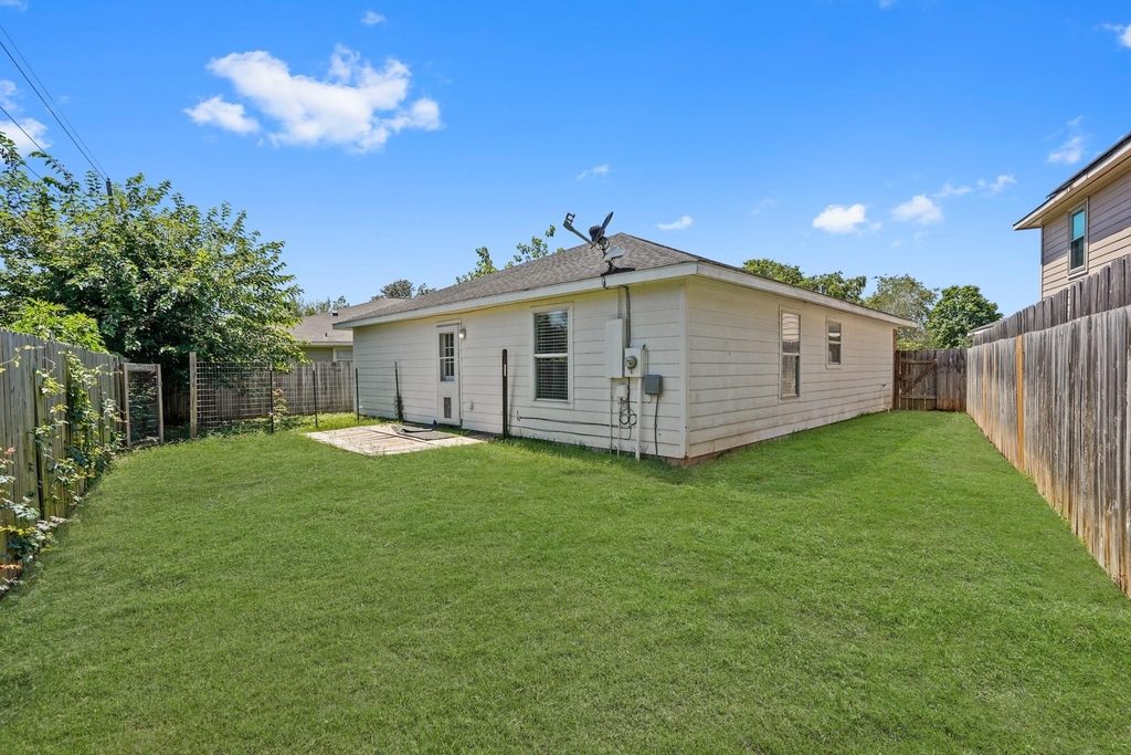 1631 Quail Run - Photo 29
