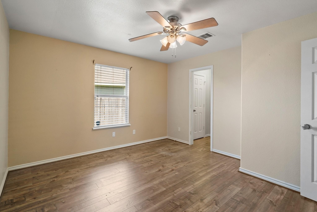 1631 Quail Run - Photo 16
