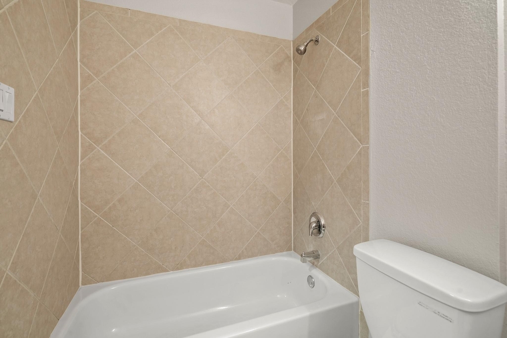 1631 Quail Run - Photo 21
