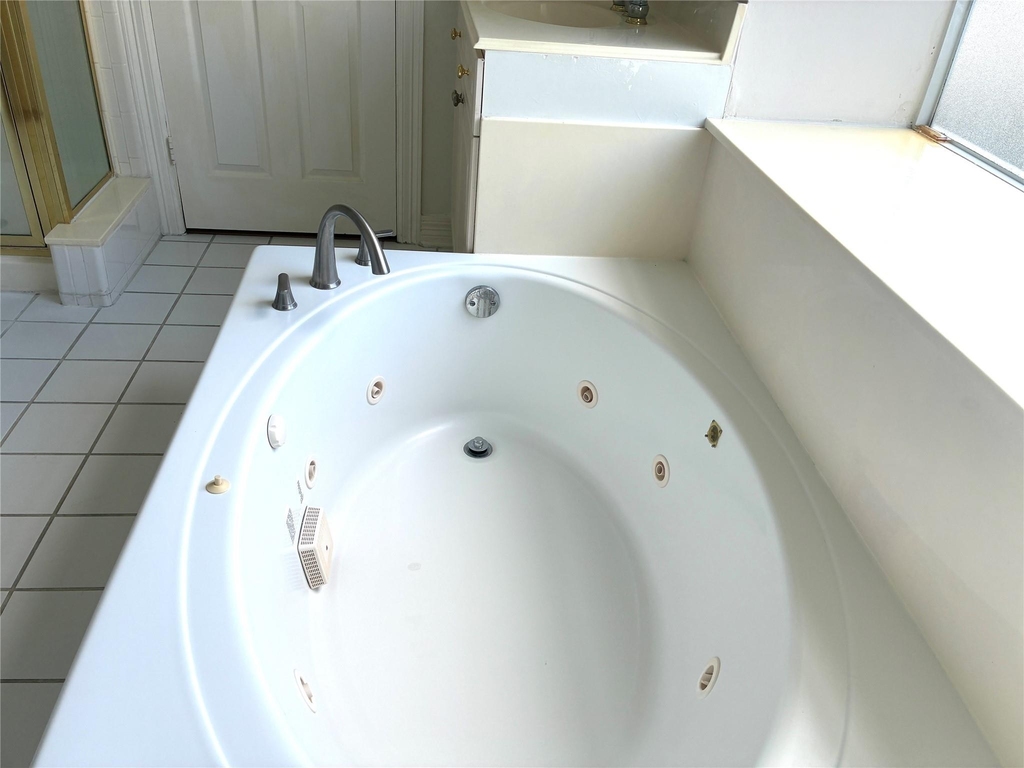 2203 Summer Bay Court - Photo 30