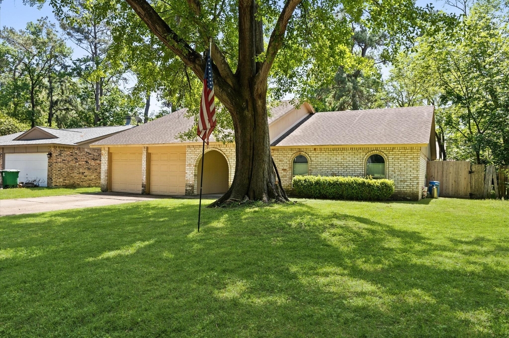 3218 Sycamore Springs Drive - Photo 0