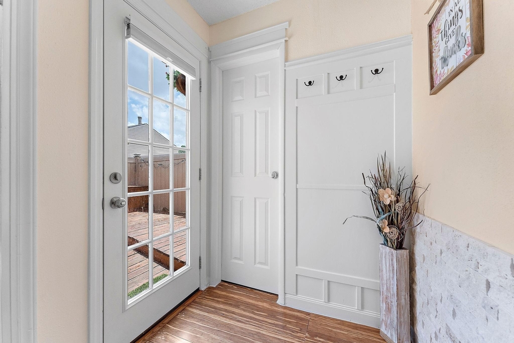 2419 Briarwest Boulevard - Photo 14