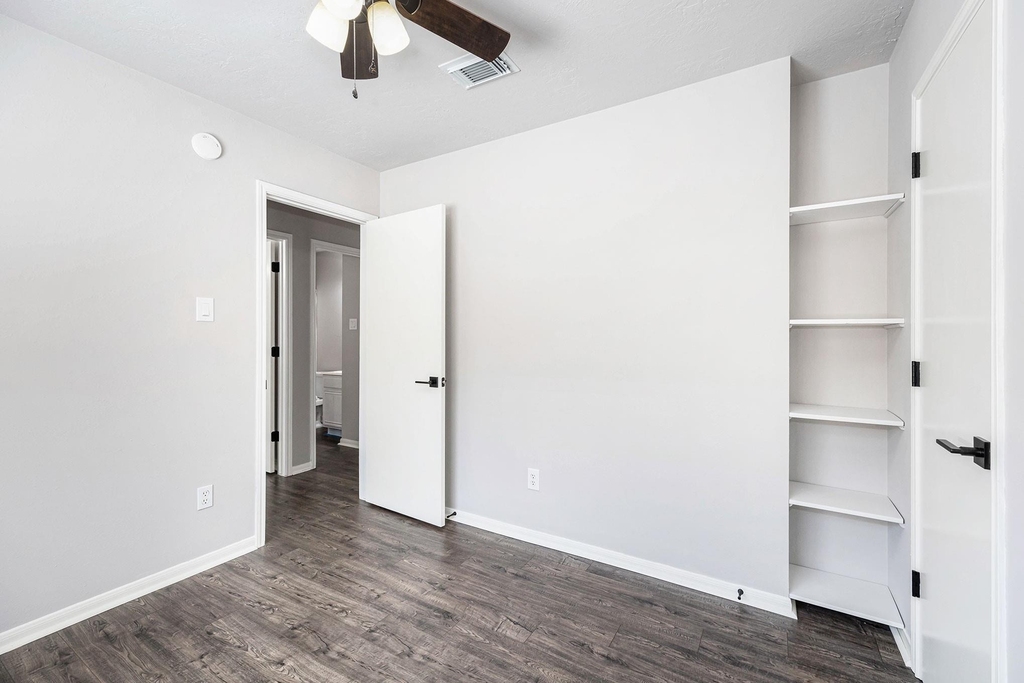 18234 Campbellford Drive - Photo 12
