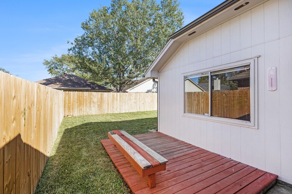 18234 Campbellford Drive - Photo 14