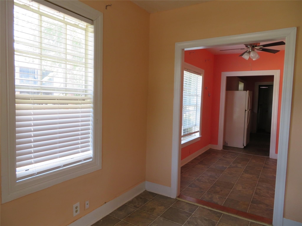 422 Mill Avenue - Photo 15