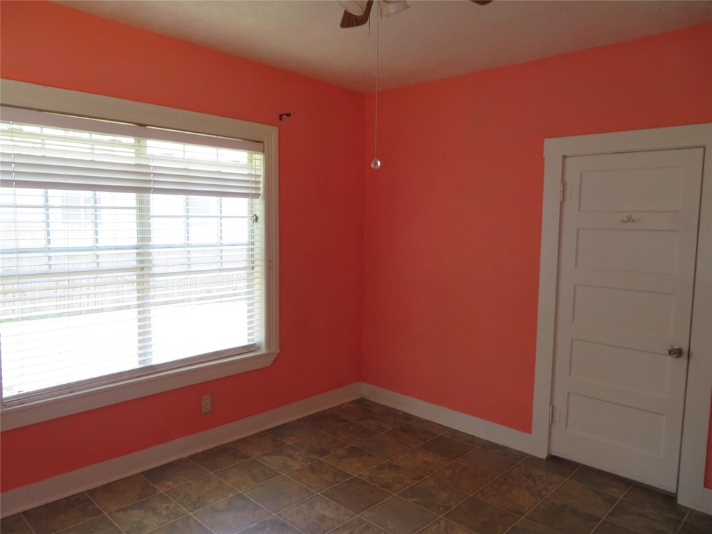 422 Mill Avenue - Photo 10