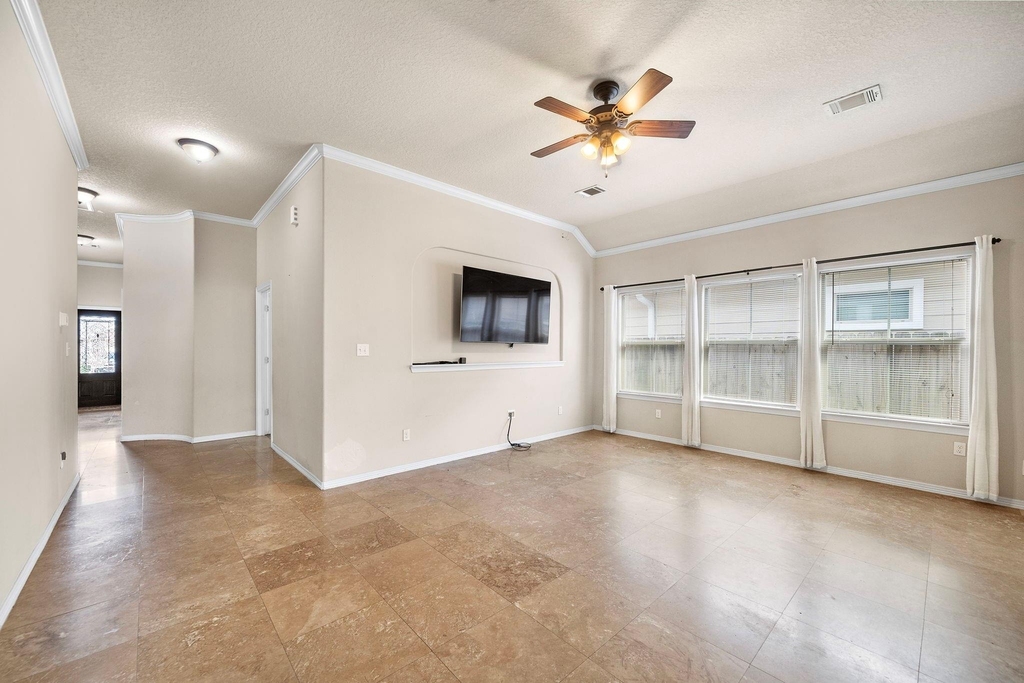 18319 Hillingdon Lane - Photo 8