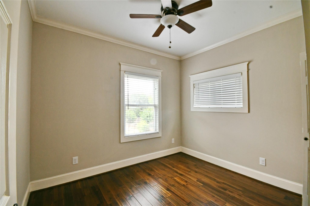 536 Columbia - Photo 13