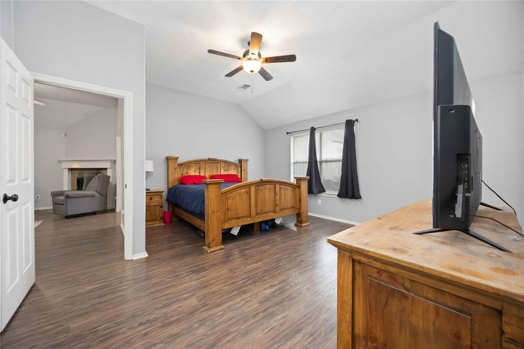 3345 Berzin Court - Photo 9