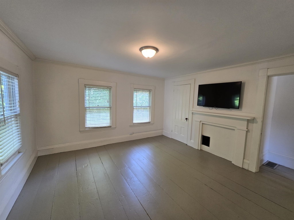 119 Summer - Photo 21