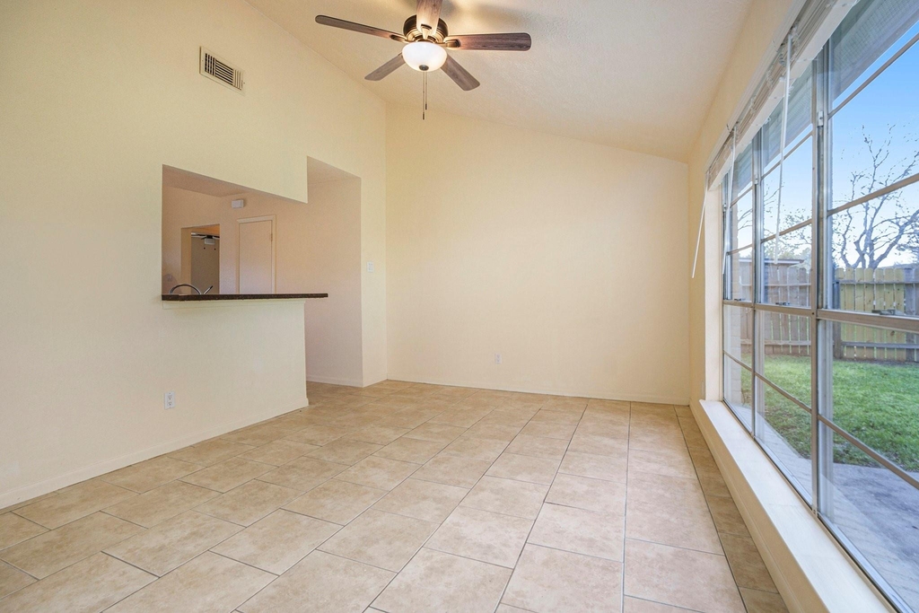 5904 Misty Meadow Street - Photo 3