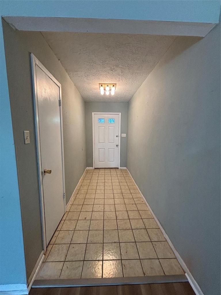 1506 Park Maple Drive - Photo 2