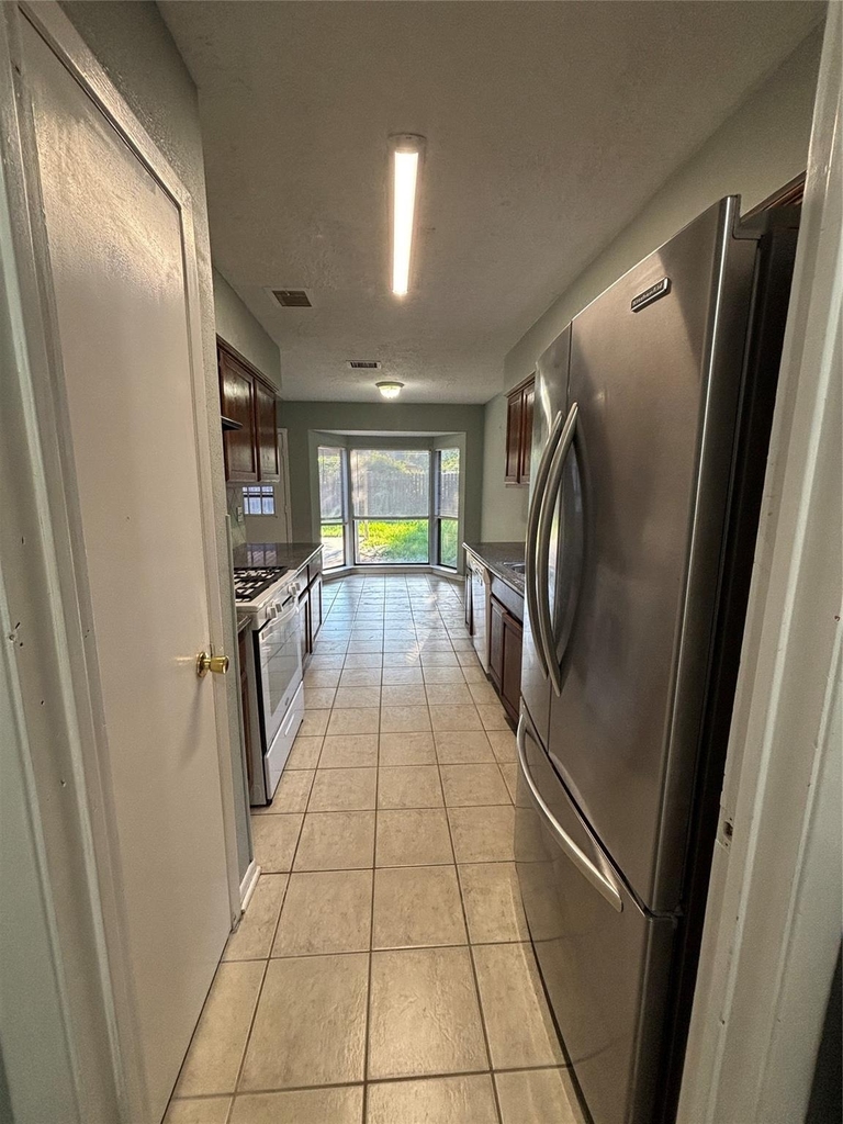 1506 Park Maple Drive - Photo 5