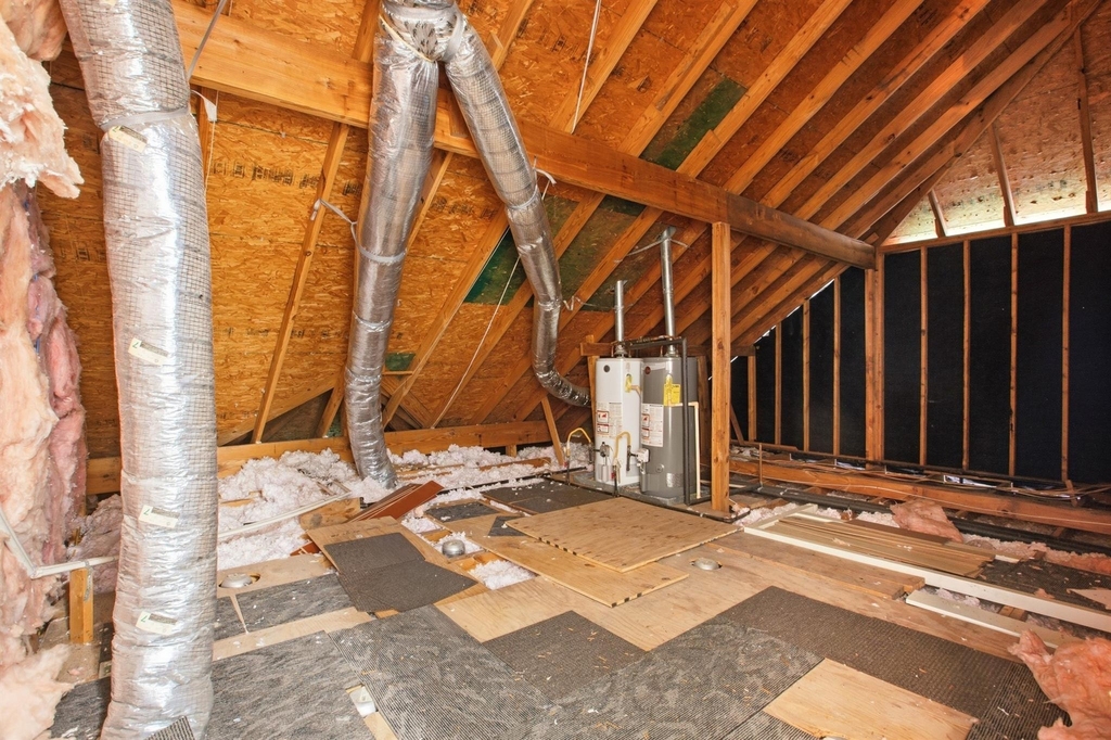 1322 Kirby Lake Court - Photo 39