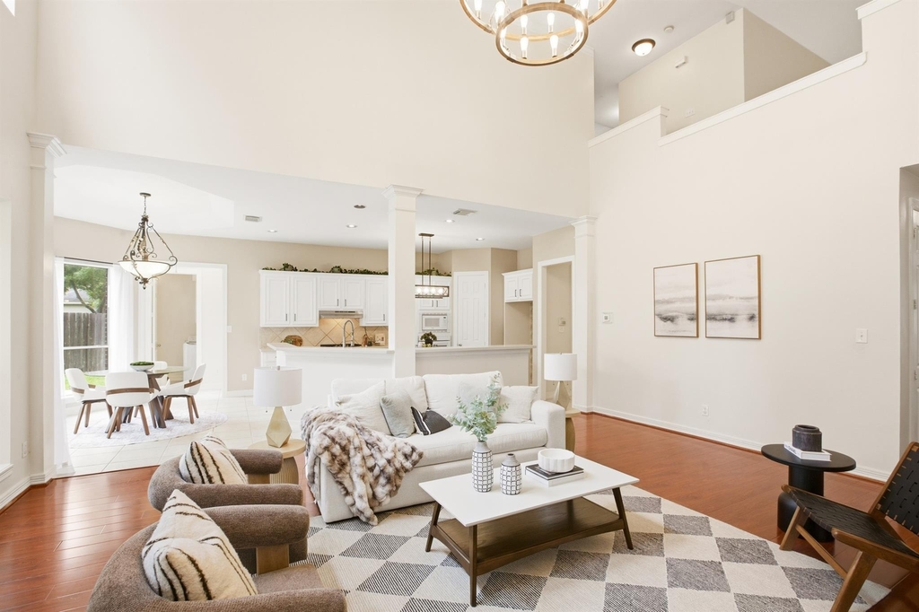 1322 Kirby Lake Court - Photo 10