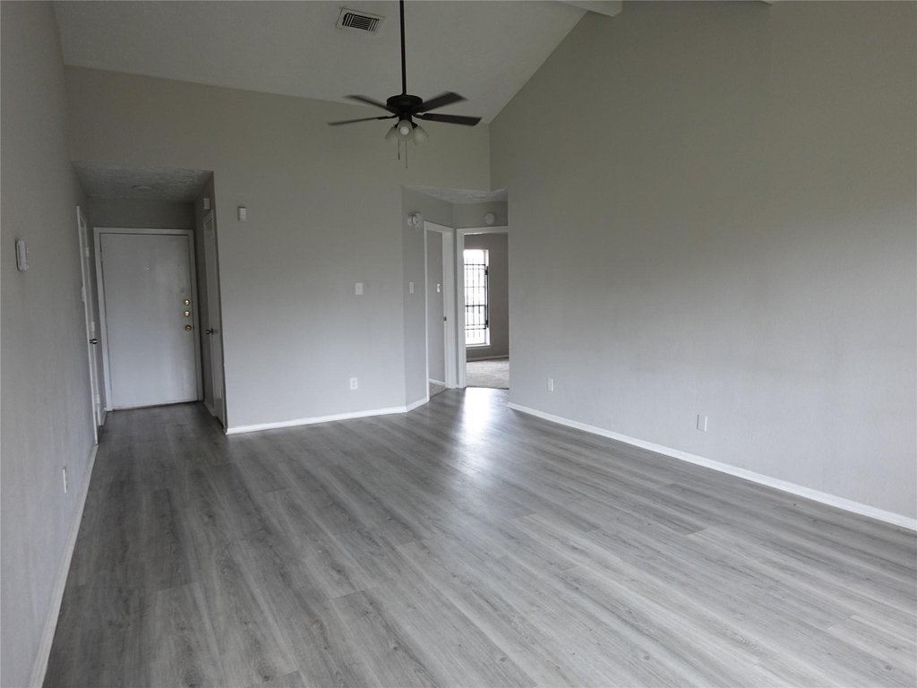10811 Thorncliff Drive - Photo 1