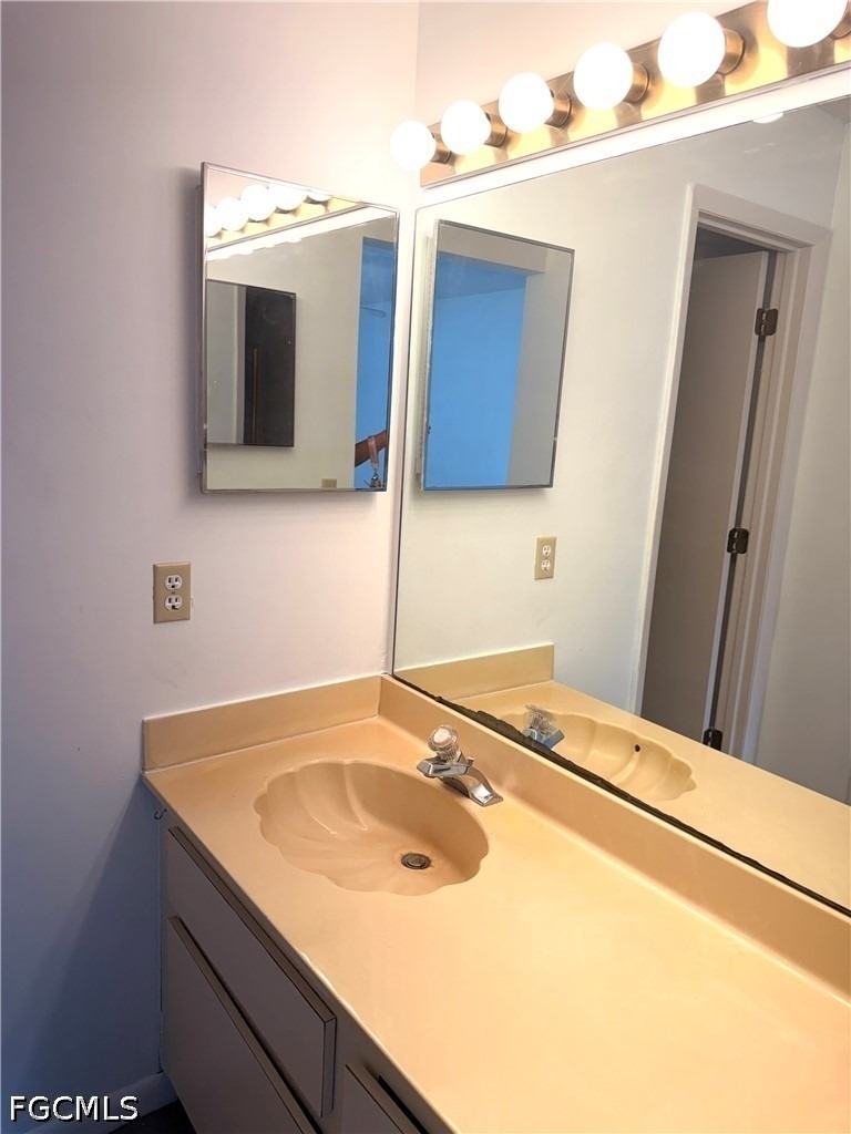 10554 Quincy Court - Photo 11