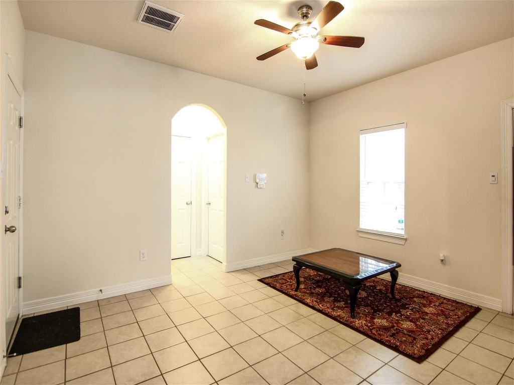 2915 Paige Street - Photo 8
