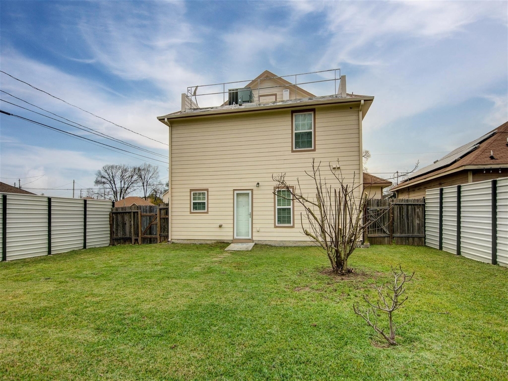 2915 Paige Street - Photo 25