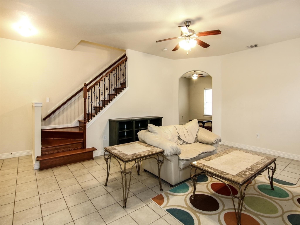 2915 Paige Street - Photo 7