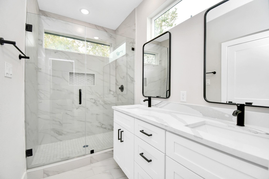 8409 Sunnyhill Street - Photo 9