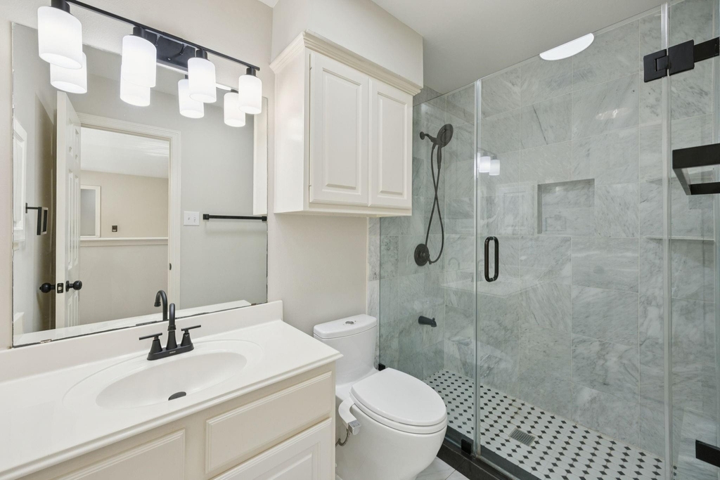3002 Autumn Cove Court - Photo 31