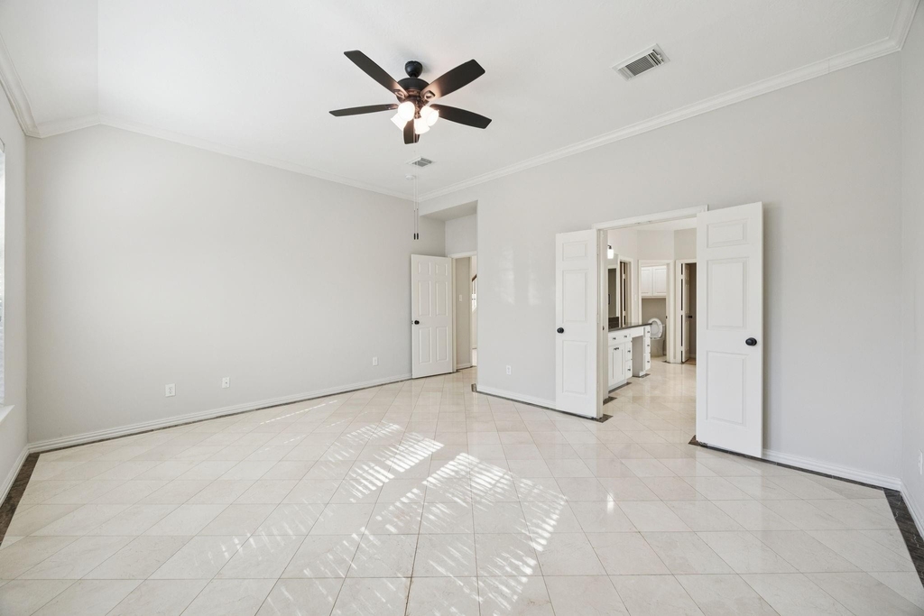 3002 Autumn Cove Court - Photo 17