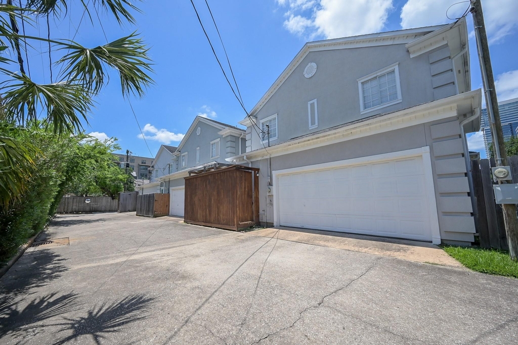2301 Steel - Photo 33
