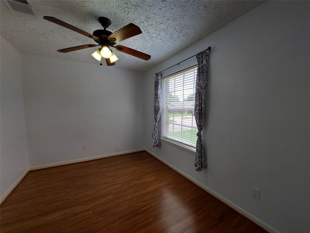 3807 Quiet Place Drive - Photo 26