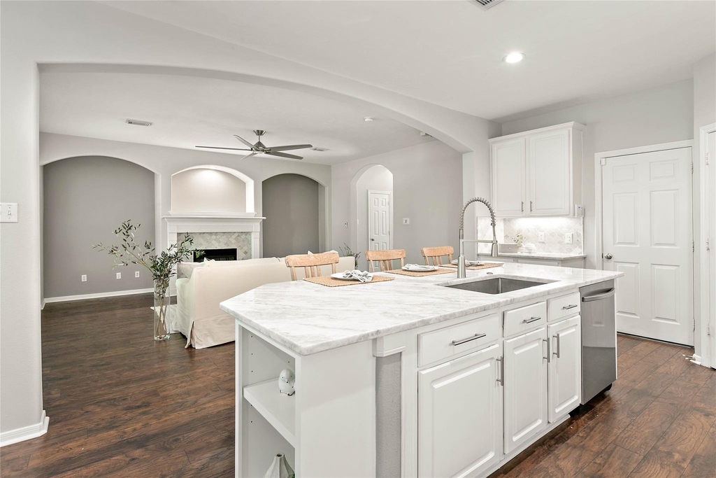 139 Ledgestone Place - Photo 12