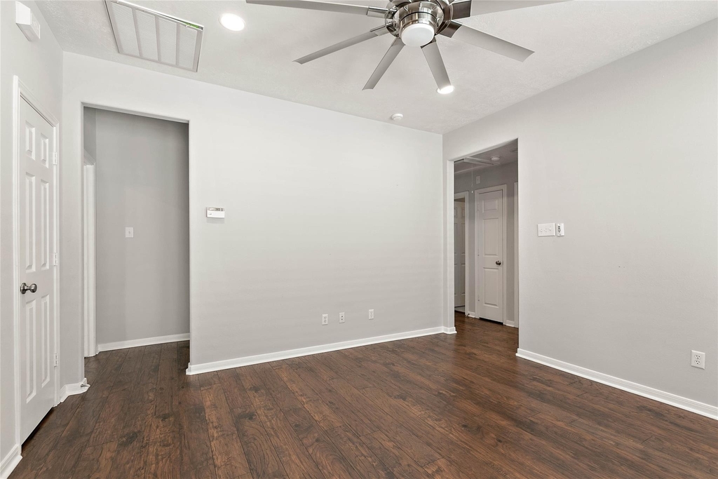 139 Ledgestone Place - Photo 17