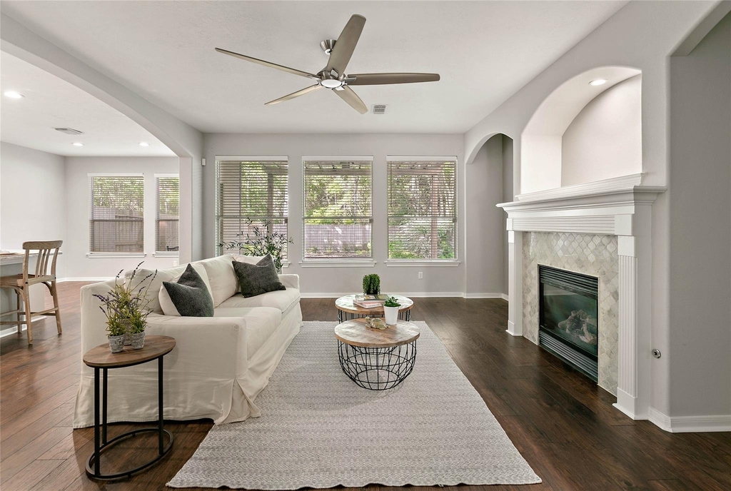 139 Ledgestone Place - Photo 4