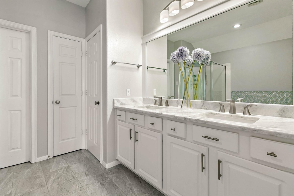 139 Ledgestone Place - Photo 28