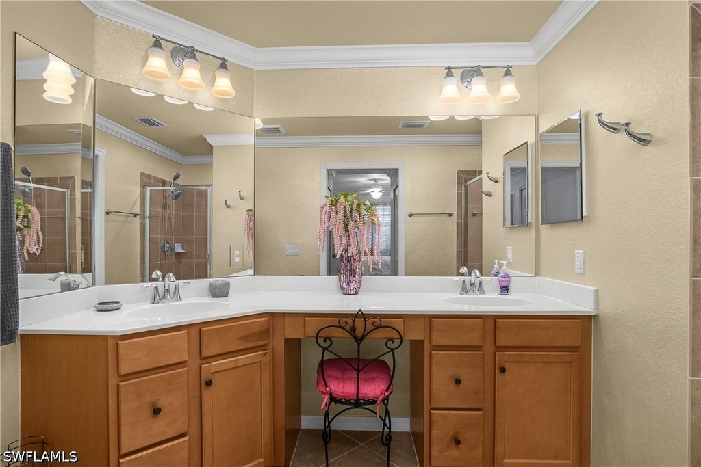 9533 Avellino Way - Photo 30