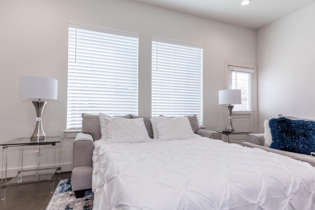 4161 Griggs Road - Photo 12