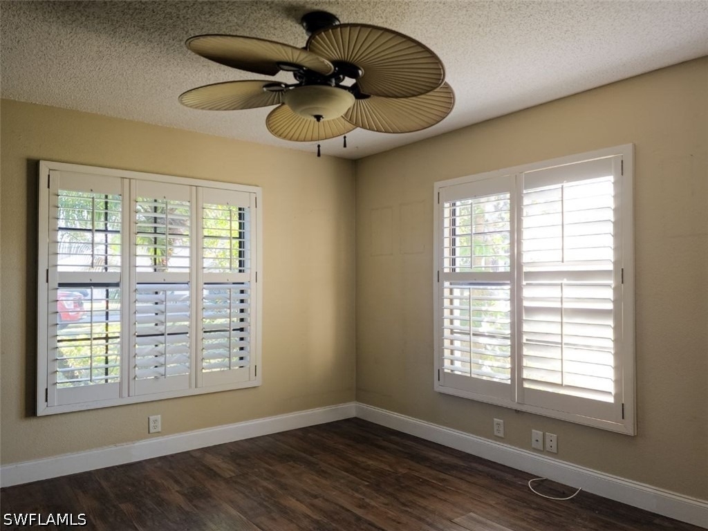 7631 Piping Rock Court - Photo 8