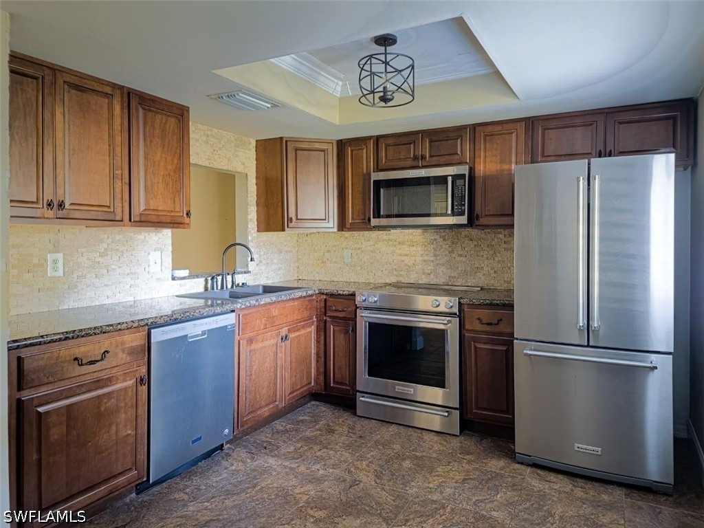 7631 Piping Rock Court - Photo 2