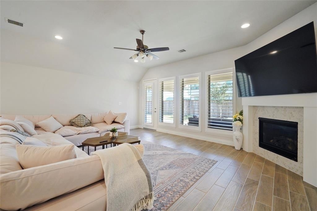 100 Wake Valley Court - Photo 9