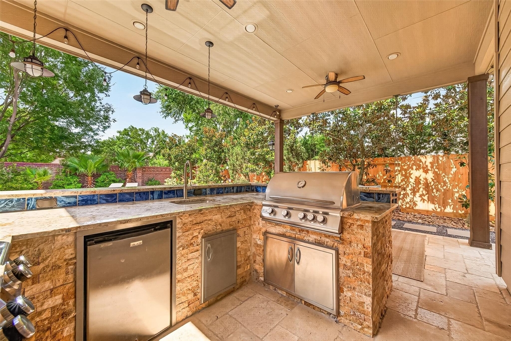 903 Annabella Place - Photo 32