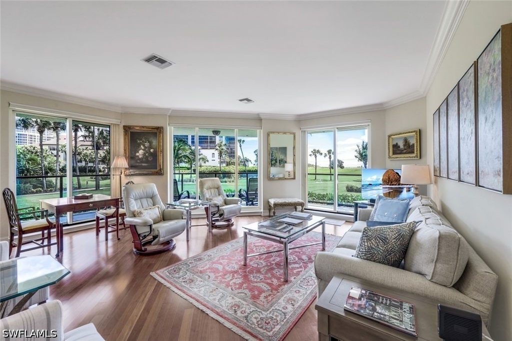 4901 Gulf Shore Boulevard N - Photo 0