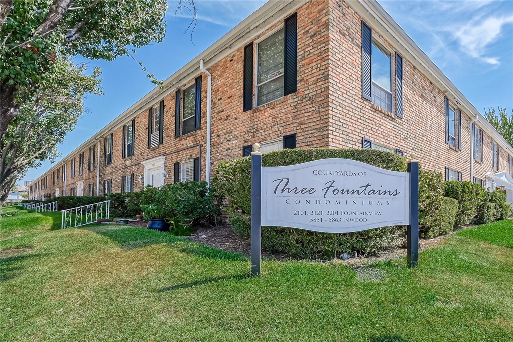 5863 Inwood Drive - Photo 1