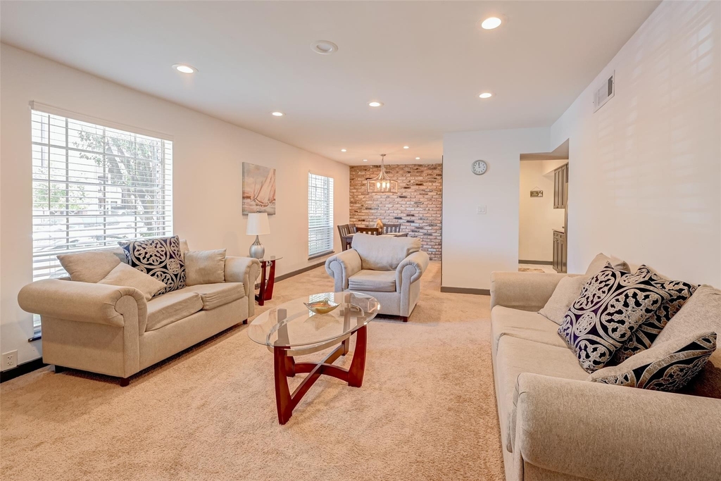 5863 Inwood Drive - Photo 6