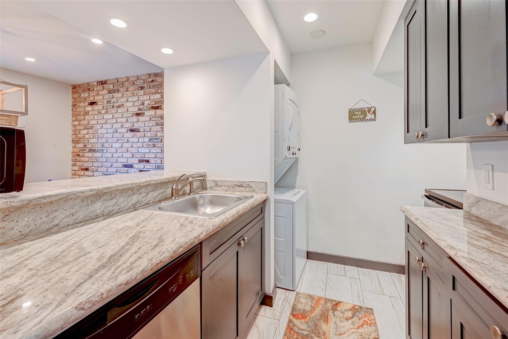 5863 Inwood Drive - Photo 14