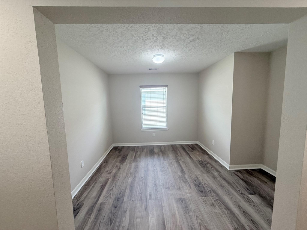 29225 Legends Valley Drive - Photo 16