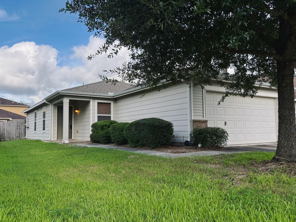 29225 Legends Valley Drive - Photo 1
