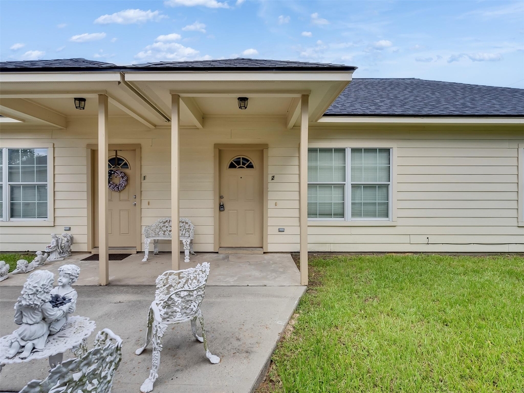 104 Longstreet Road - Photo 0