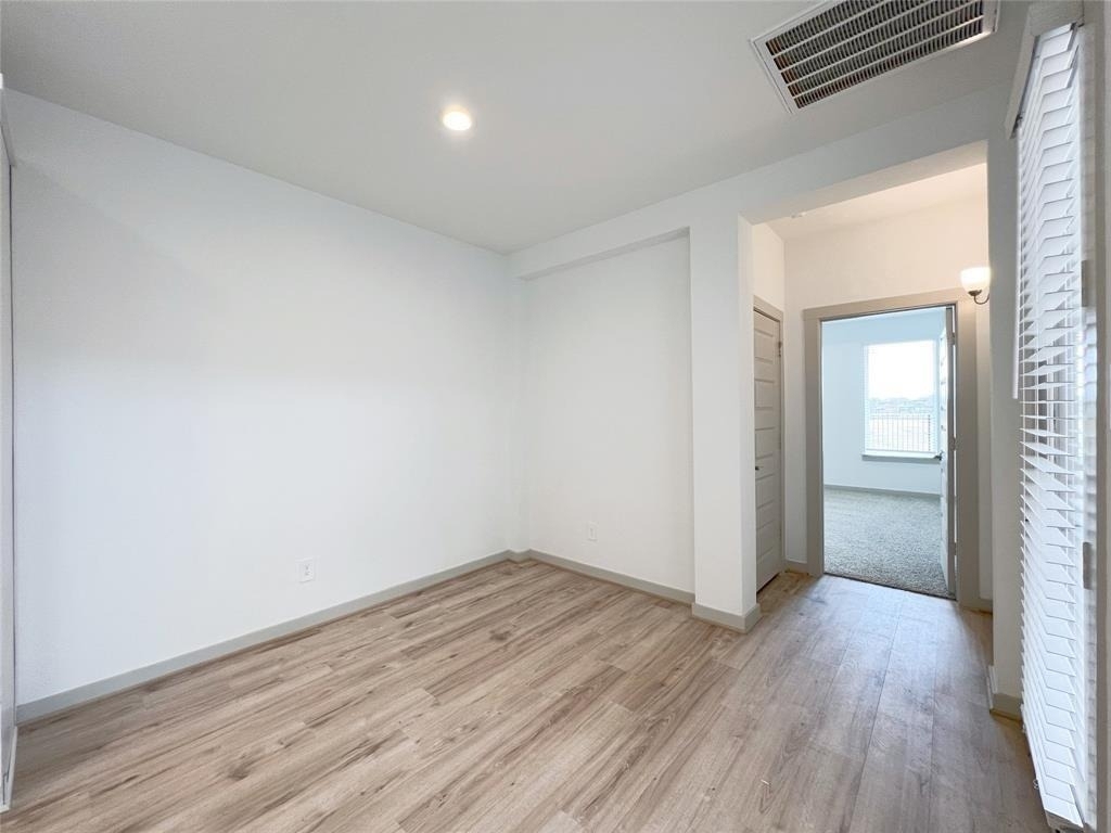 29207 Red Rocks Park Drive - Photo 9