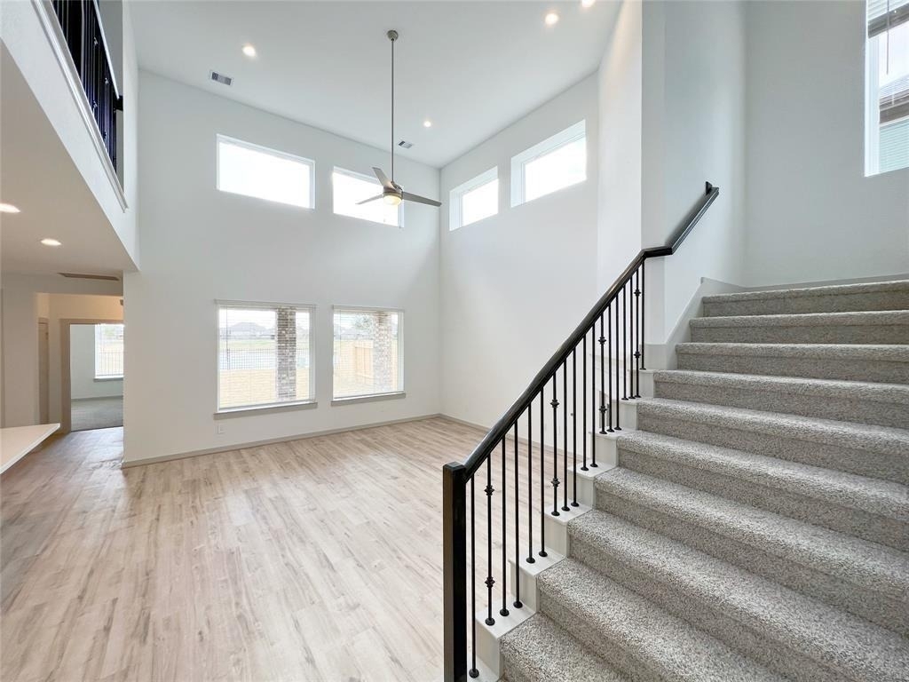 29207 Red Rocks Park Drive - Photo 4