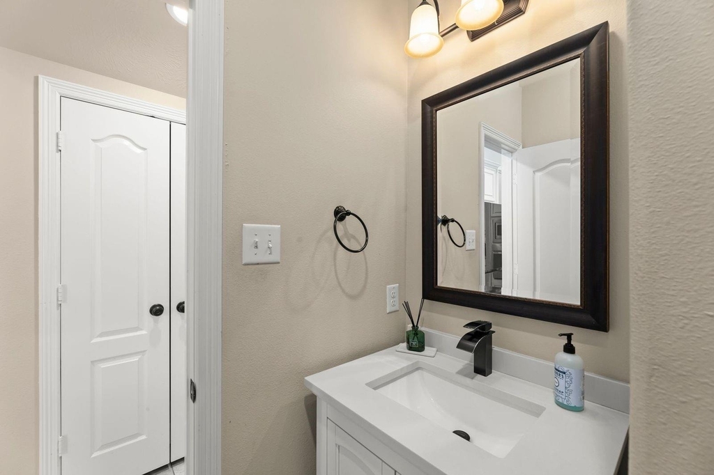4507 Hickory Branch Lane - Photo 7